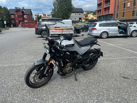 Husqvarna Vitpilen 401 7 of 9