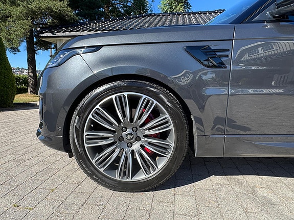 Land Rover Range Rover Sport 11 of 23