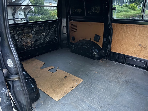 Toyota HiAce 17 of 22
