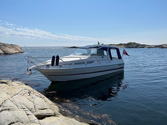 Flott Marex med riktig motor Yanmar 6LPA og Bravo II drev 2 of 5