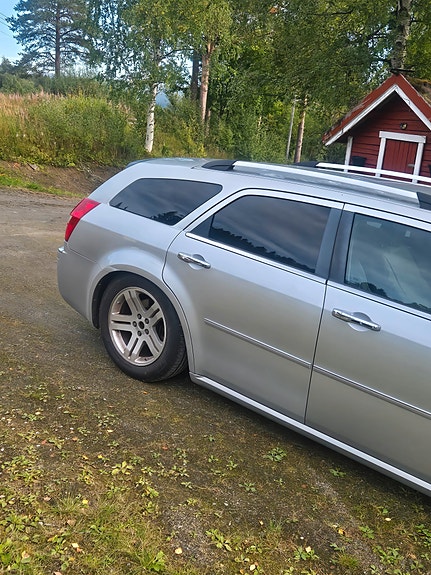 Chrysler 300C 23 of 30