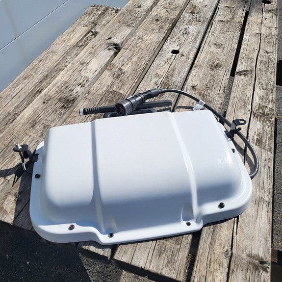 Valtra Novatel GPS antenne RTK 2024, kr 50 000,-
