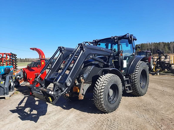 Valtra A114H-4 2019, kr 650 000,-
