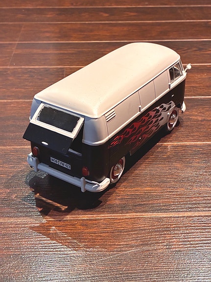 Product image 4 of 8