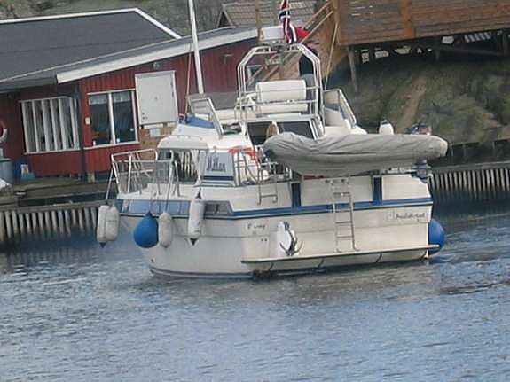 FAIRLINE TURBO 36 kan sees på land i Juni måned 4 of 5
