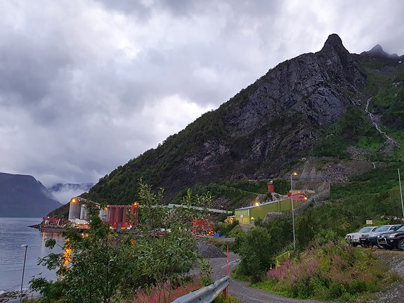 Sibelco Nordics anlegg på Stjernøy.