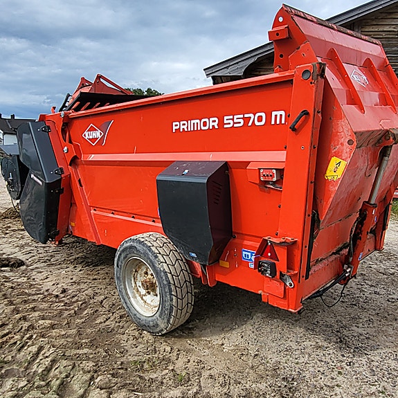 Kuhn Primor 5570M m/kraftforbeholder