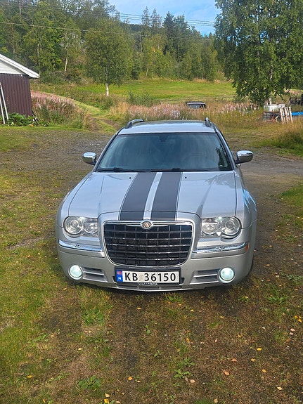 Chrysler 300C 21 of 30