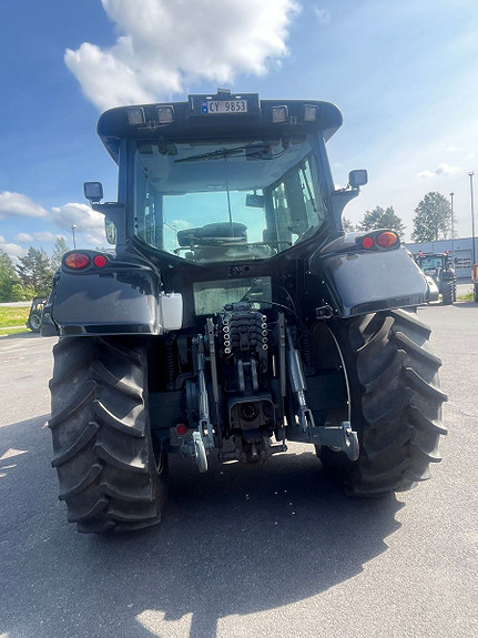 Valtra N142 Direct 2013, kr 549 000,-