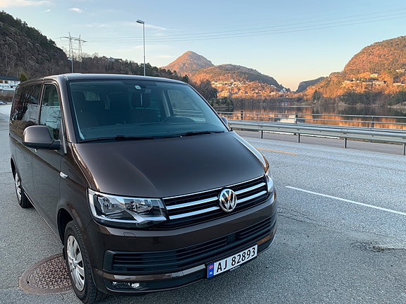 Volkswagen Caravelle