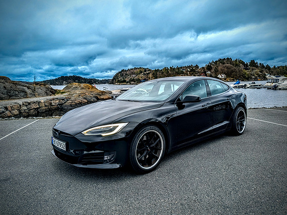 Tesla 2017 MS 70 Vin 5YJSA7E14HF223378