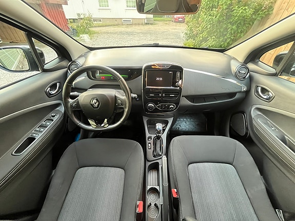 Renault Zoe 14 of 21