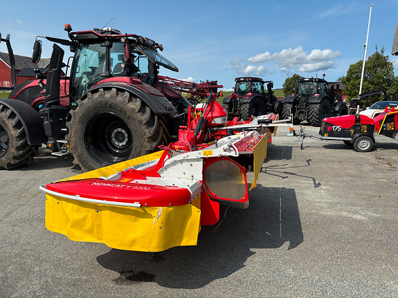 Pöttinger X8 BUTTERFLY SLÅMASKIN