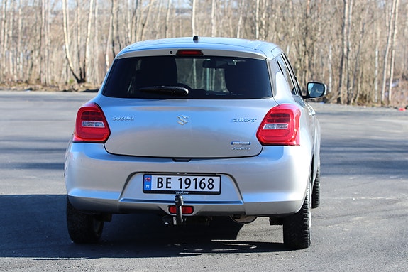 Suzuki Swift 9 of 29