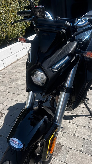 VOGE 125 R 15 of 17
