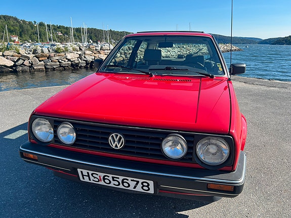 Volkswagen Golf II 4 of 5