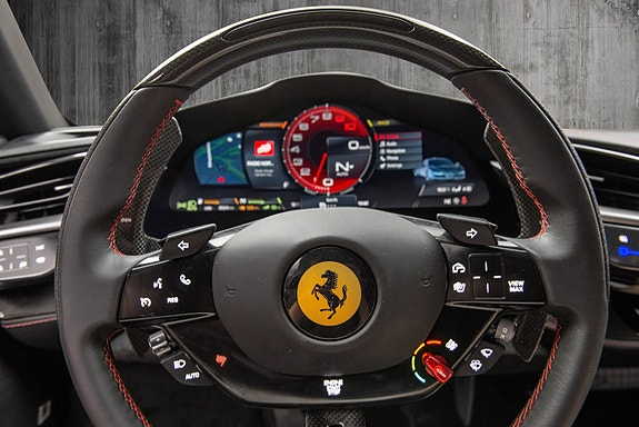 Ferrari SF90 Stradale 27 of 30