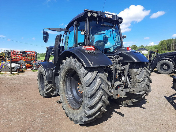Valtra N174DST, front.hyd,laster 2018, kr 975 000,-