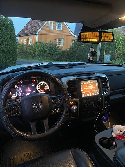 Dodge RAM 15 of 28