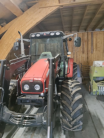 Massey Ferguson 5455 2007, kr 300 000,-