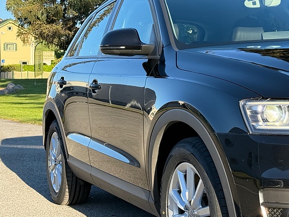 Audi Q3 14 of 30