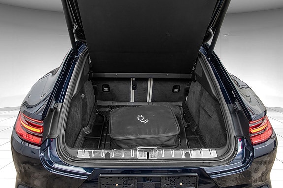 Porsche Panamera 9 of 30