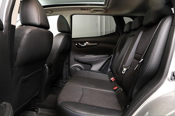 Nissan Qashqai 10 of 17