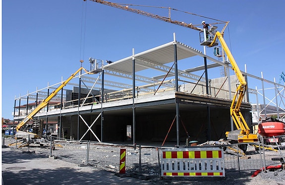 Prosjekt arbeid med bruk av lift