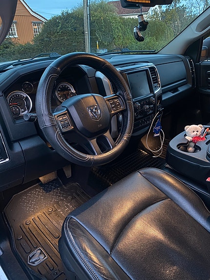 Dodge RAM 16 of 28