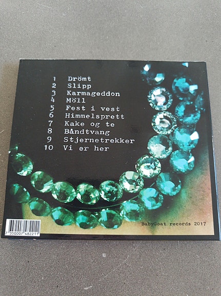 Product image 2 of 3