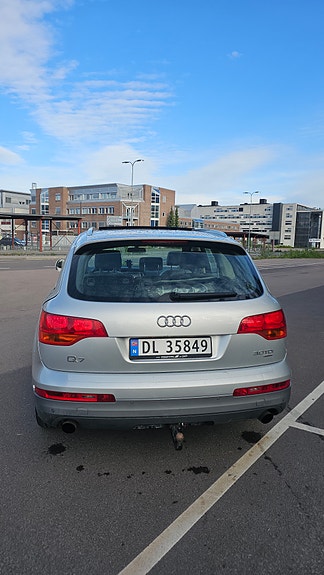 Audi Q7 6 of 16