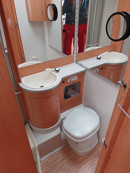 Fiat Hymer 10 of 12