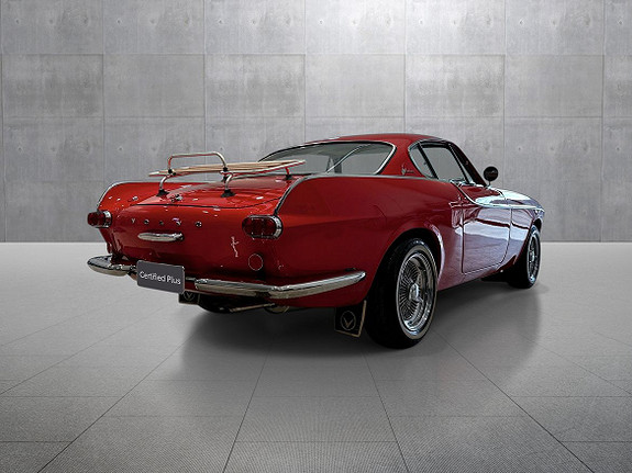Volvo P1800