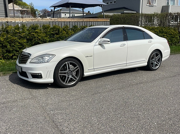 Mercedes-Benz S63 2 of 5
