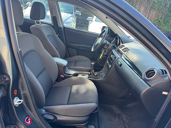 Mazda 3 18 of 22