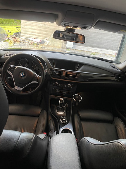 BMW X1 5 of 12