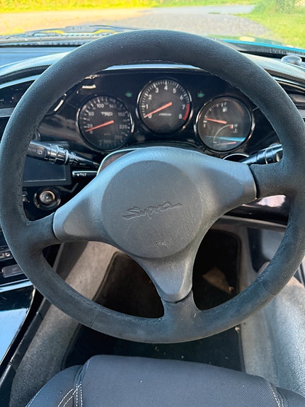 Toyota Supra 16 of 19