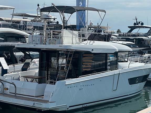 NYHET Swift Trawler 37 kan sees i Dusseldorf 2 of 5