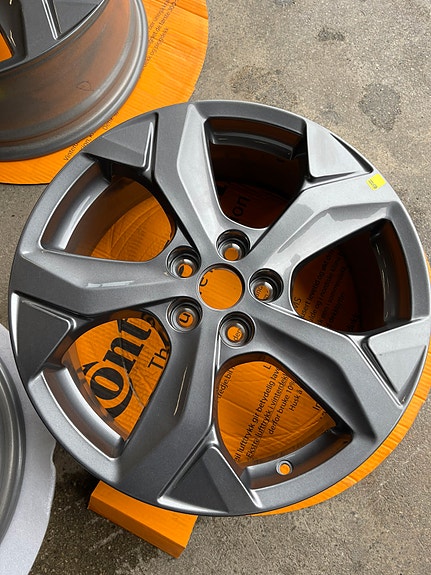 Product image 3 of 9