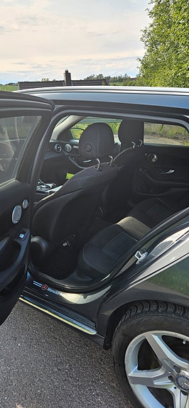 Mercedes-Benz C180 13 of 13