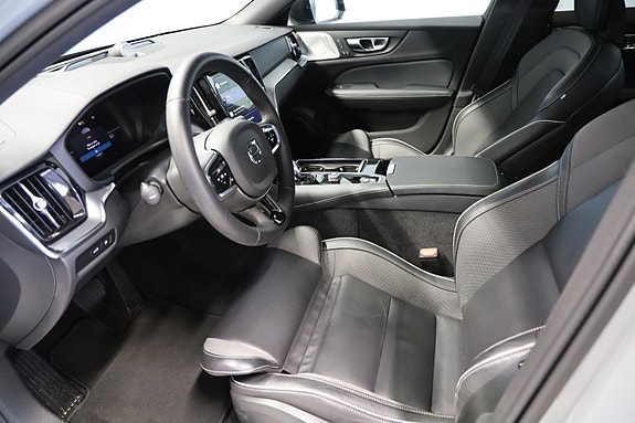 Volvo V60 9 of 17