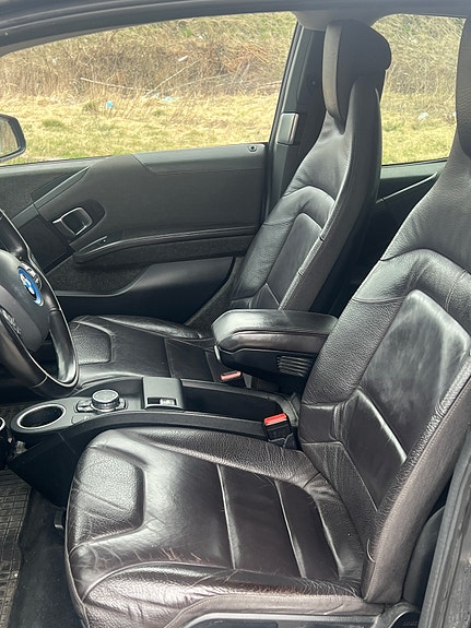 BMW i3 6 of 16