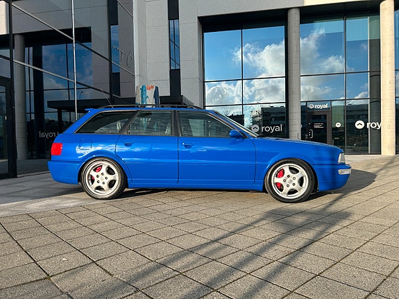 Audi RS2 4 of 30