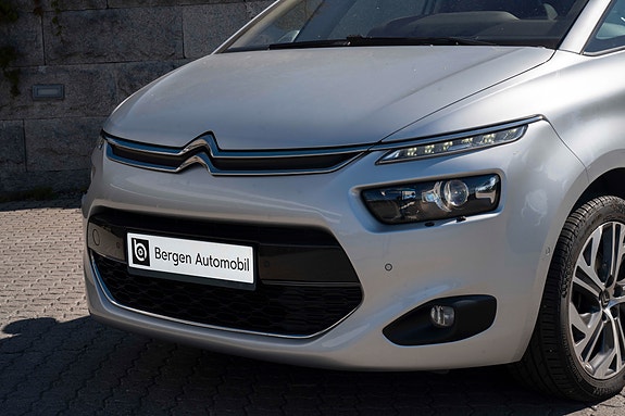 Citroen C4 Picasso 2 of 5