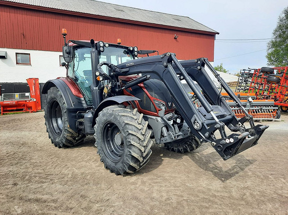 Valtra N174DST GPS Autostyring 2019, kr 1 275 000,-
