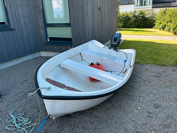 10" HB-jolle med 9,9/15hk Yamaha (2002) -Nylig service 4 of 5