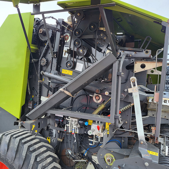 Claas Rollant 375 RC
