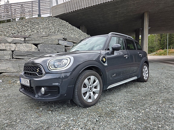 MINI Countryman Cooper SE 6 of 30