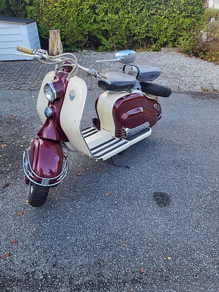 Lambretta 150LD 2 of 15
