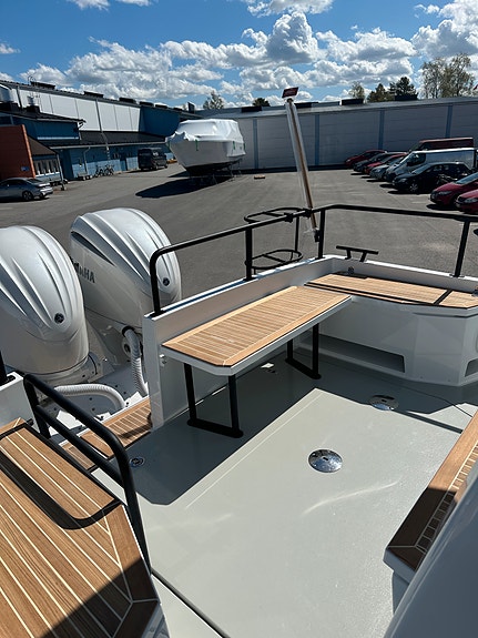 - NYHET - SARGO 28 Explorer med YAMAHA - SIDEPORT - 2 CABINER 29 of 30